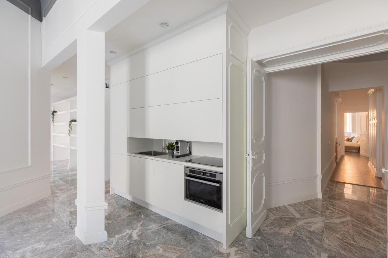 Iflat Corso Deluxe Apartment โรม ภายนอก รูปภาพ